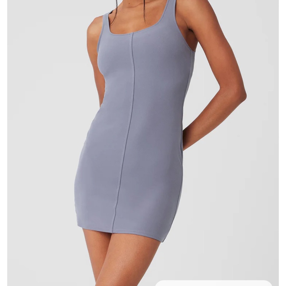 ALO Yoga Soft Gray Activewear